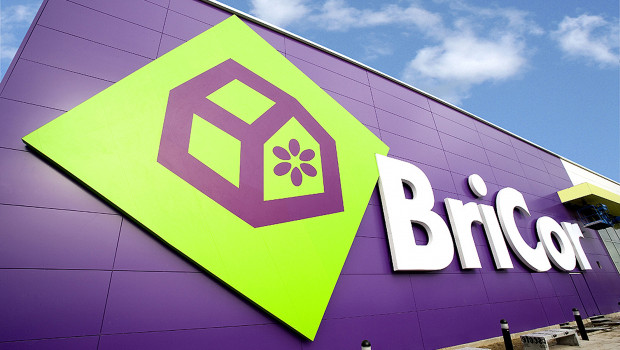 There are no more Bricor stores in Spain.