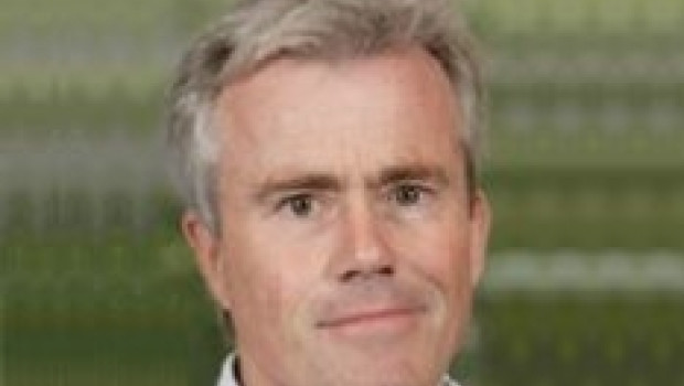 Roel F. van Neerbos has moved to Maxeda DIY as CEO of the company 