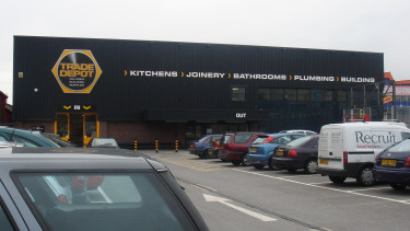 Kingfisher to close Trade Depot