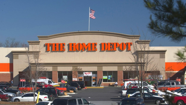 With nearly 2 300 stores, Home Depot ist the world's largest home improvement retailer.